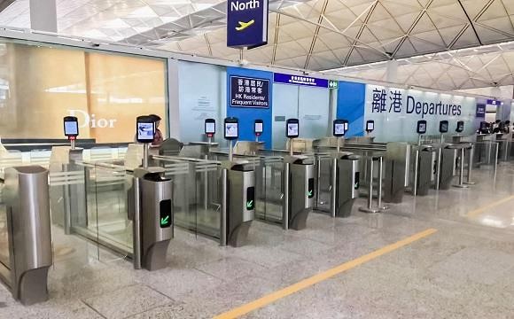 888官网AI测温产品助香港国际机场自主安检防疫