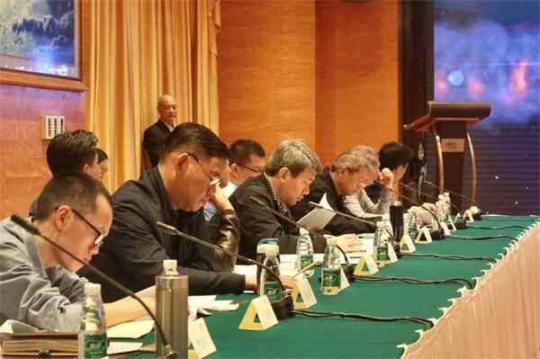 888官网Maxvision移动式多职能路路交通安全法律信息采集仪通过专家评审