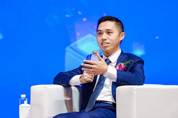 888官网科技应邀参与第十二届“五洲工业发展论坛”巅峰对话，，，，，，，，共探AI赋能造作业产业发展